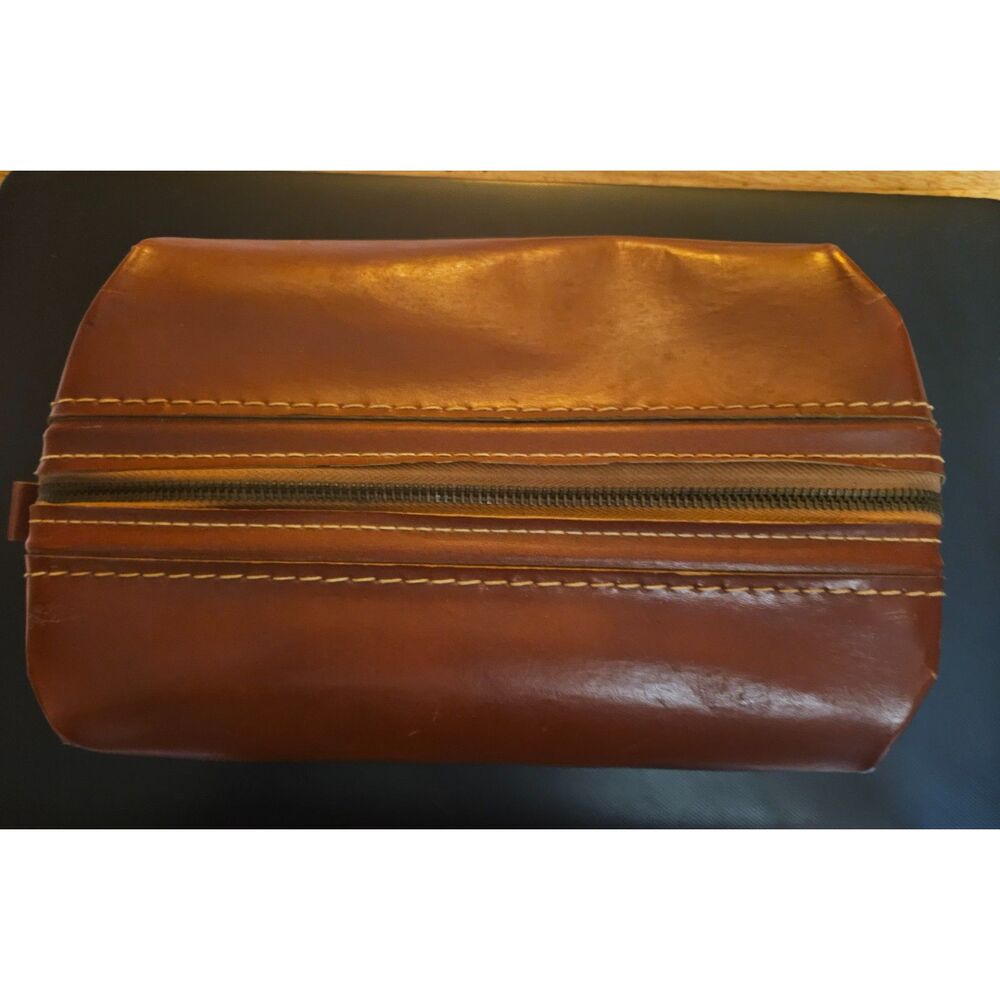 Tommy Traveler Vintage Leather Dopp Kit Toiletry Bag